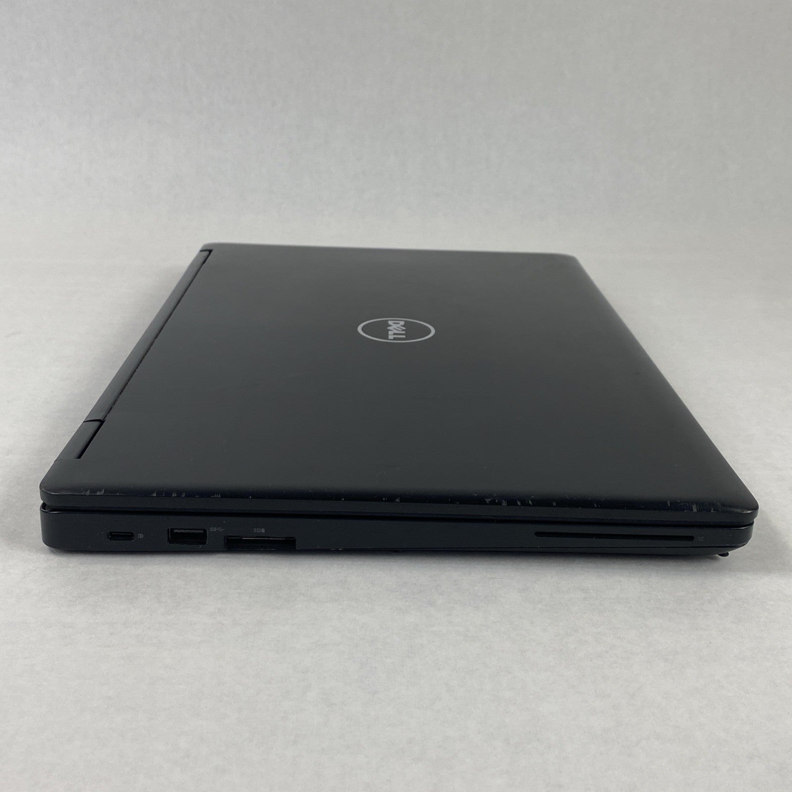 Dell Latitude 5580 Core i5-7300U 2.60 GHz 8 GB RAM 15.6" No Battery No HDD No OS