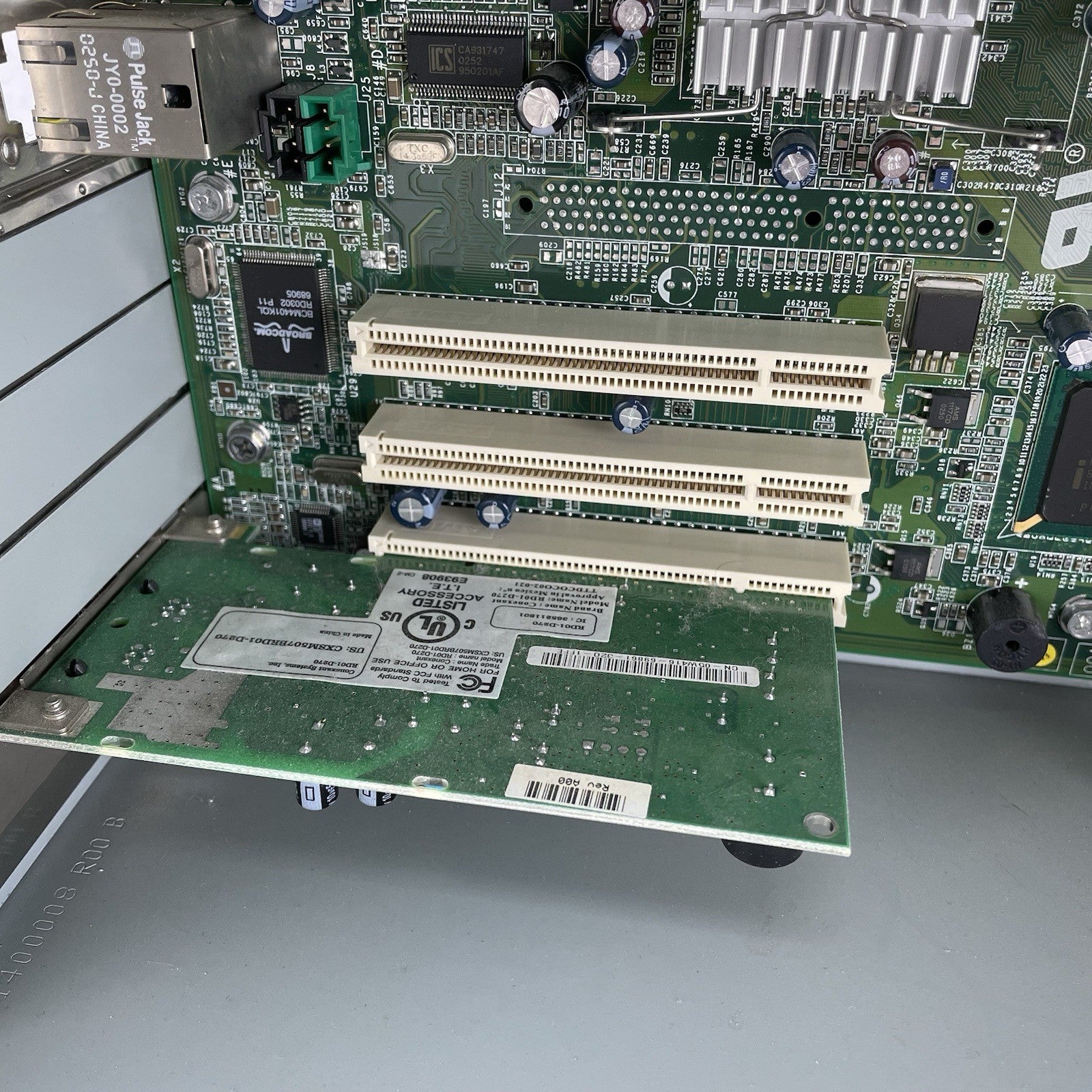 Dell Dimension 2350 Intel Pentium 4 1.80GHz 128MB No HDD No OS