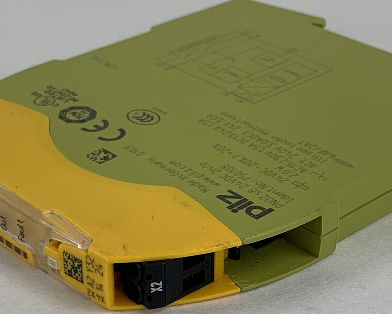 Pilz 750108 PNOZ s8 24VDC Contact Expansion Module Missing Terminal Untested