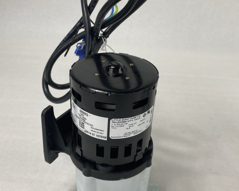 Little Giant 589002 Magnetic Pump Model 1-MD 977108 - Parts or Repair - Lot of 3