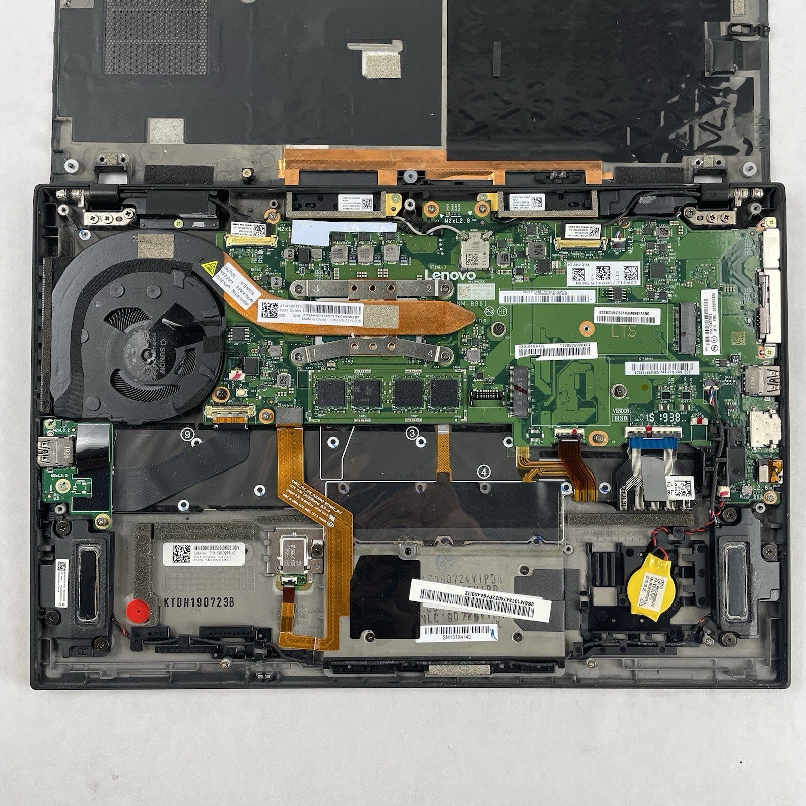 Lenovo ThinkPad X1 Carbon 7Gen i7-8565U 1.80 GHz 16 GB RAM No SSD/OS/AC/Batt17