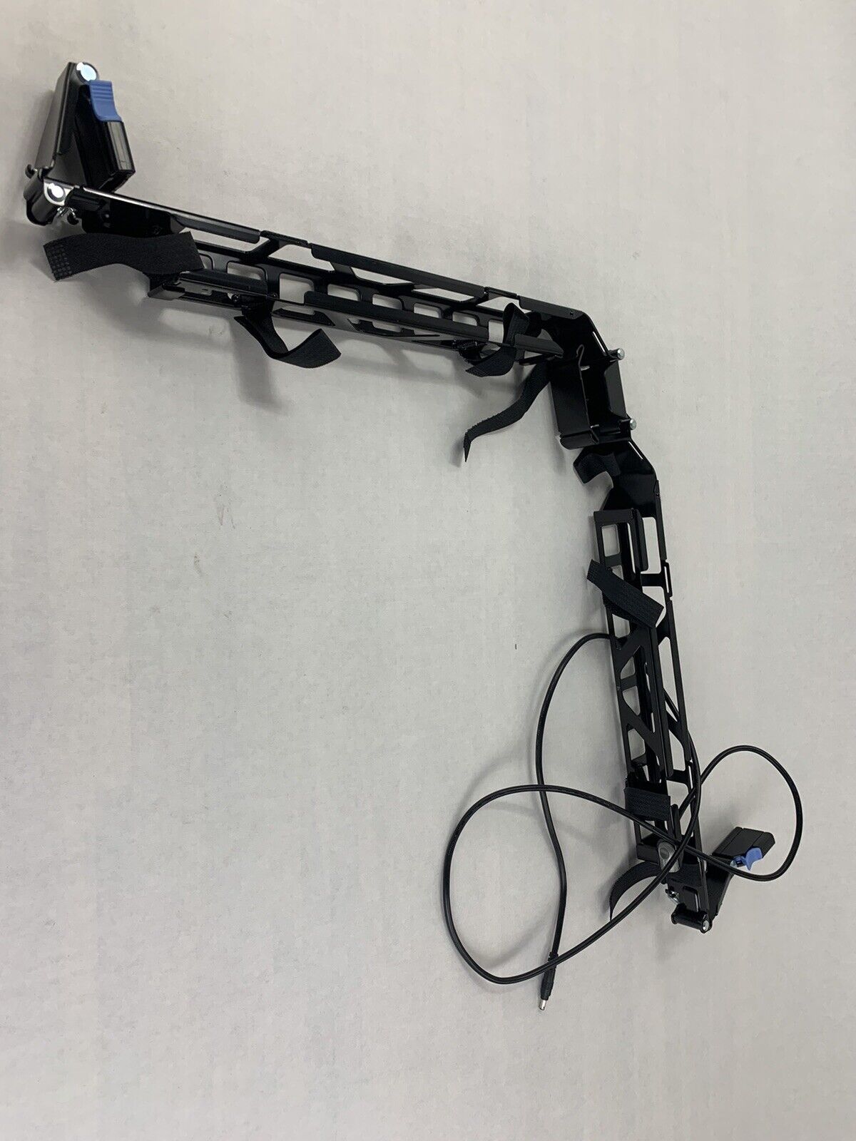 Genuine Dell VTR4R Power Edge 1U Cable Management  Arm W/ Light