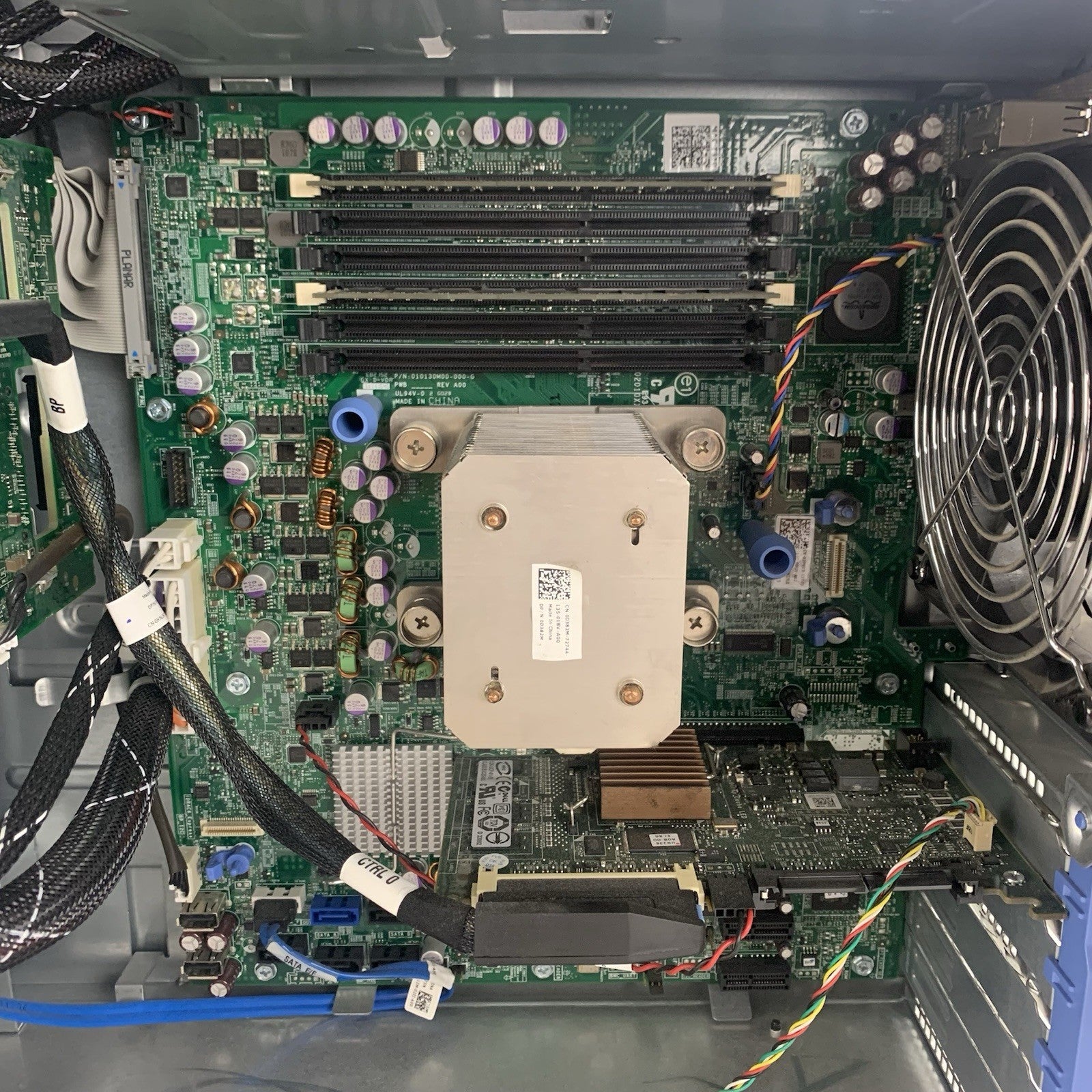 Dell PowerEdge T310 Tower Server 1x Xeon 3450 2.67 GHz 4 GB Ram No OS No HDD11