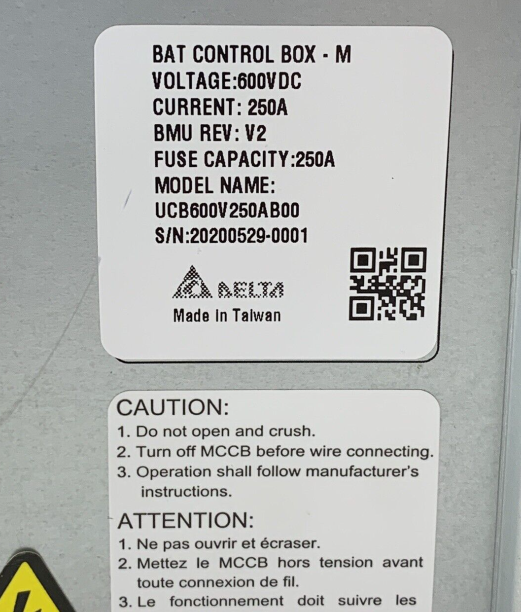 Eaton UCB600V250AB00 Battery Control Box 600VDC 250A w/ ABBSace in250A Breaker