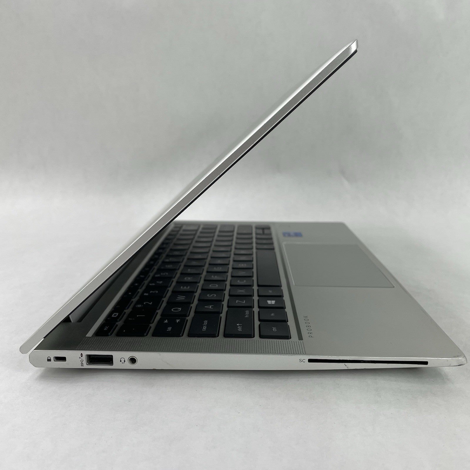 HP ProBook 630 G8 13.3" i7-1165G7 2.80 GHz 8 GB RAM No SSD/OS/AC3