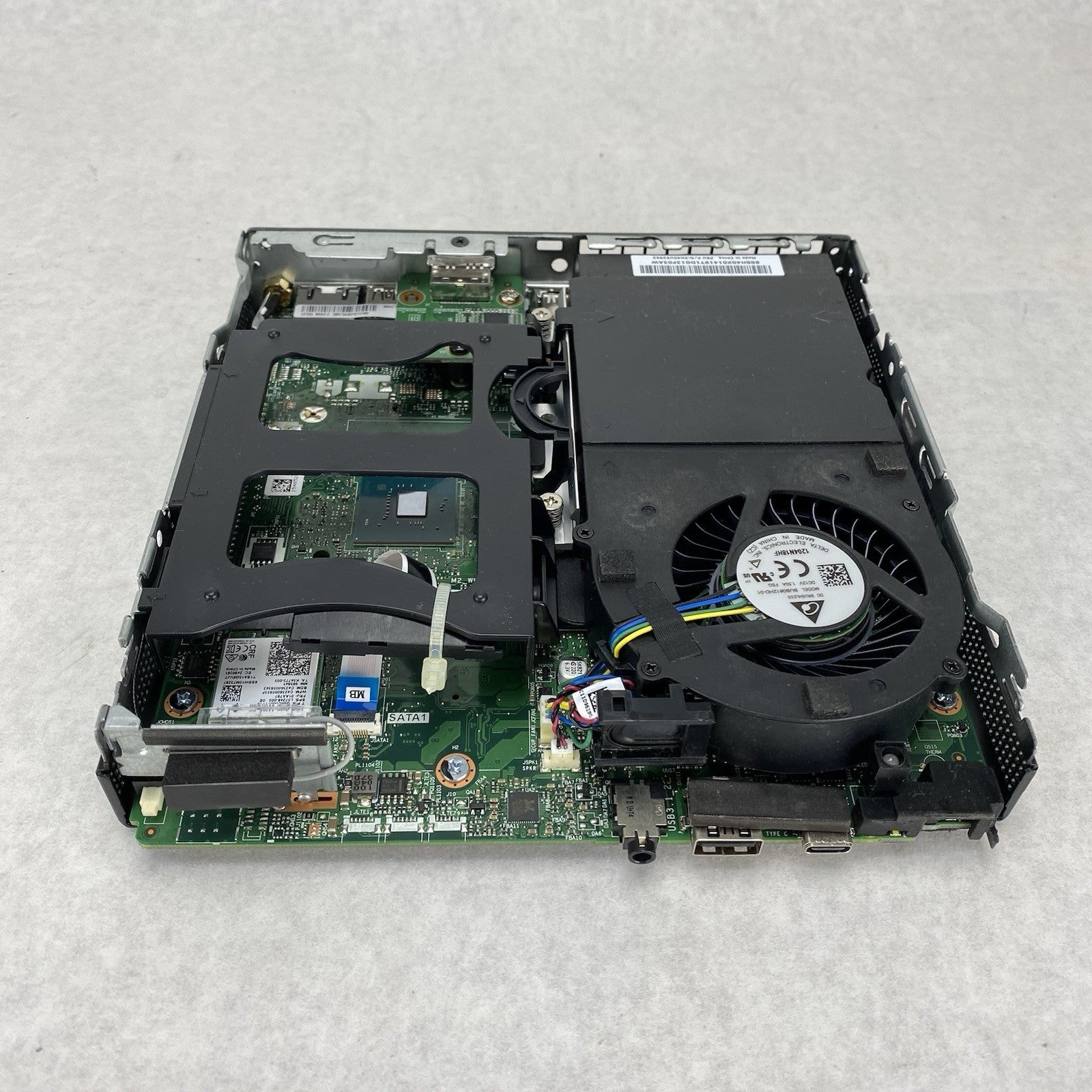 Lenovo ThinkCentre M70q Micro Intel Core i5-10500T 2.3GHz 8GB RAM No HDD/OS/AC