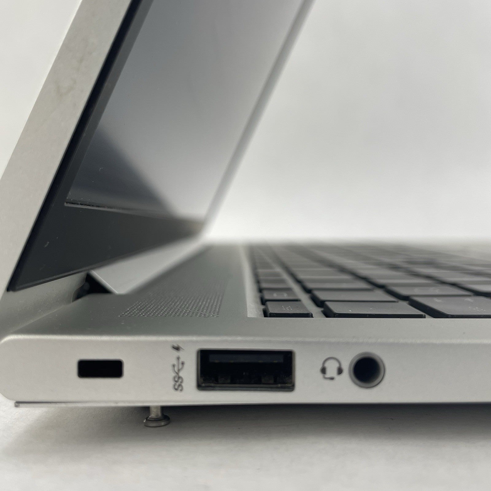 HP EliteBook 850 G8 15.6" i5-1145G7 2.60 GHz 8 GB RAM No SSD/OS/AC4