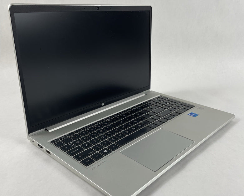 HP ProBook 450 G8 15.6" i5-1135G7 2.40 GHz 8 GB RAM No SSD/OS/AC - READ