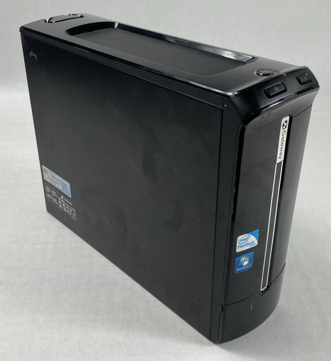 Gateway SX2801 SFF Pentium Dual-Core E5700 3.00GHz 6GB RAM No HDD No OS