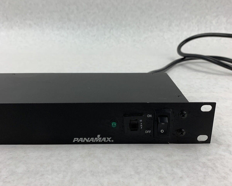 PanaMax PowerMaxx RacMax 8 AC Outlets 120 VAC 60 HZ 15 AMPS 330V Suppression