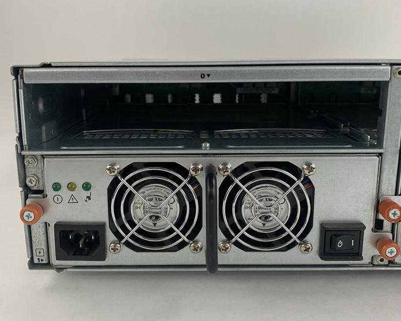 Dell PowerVault MD3000i AMP01 Storage Array 15x Cad 2x PSUs No HDDs/Controllers