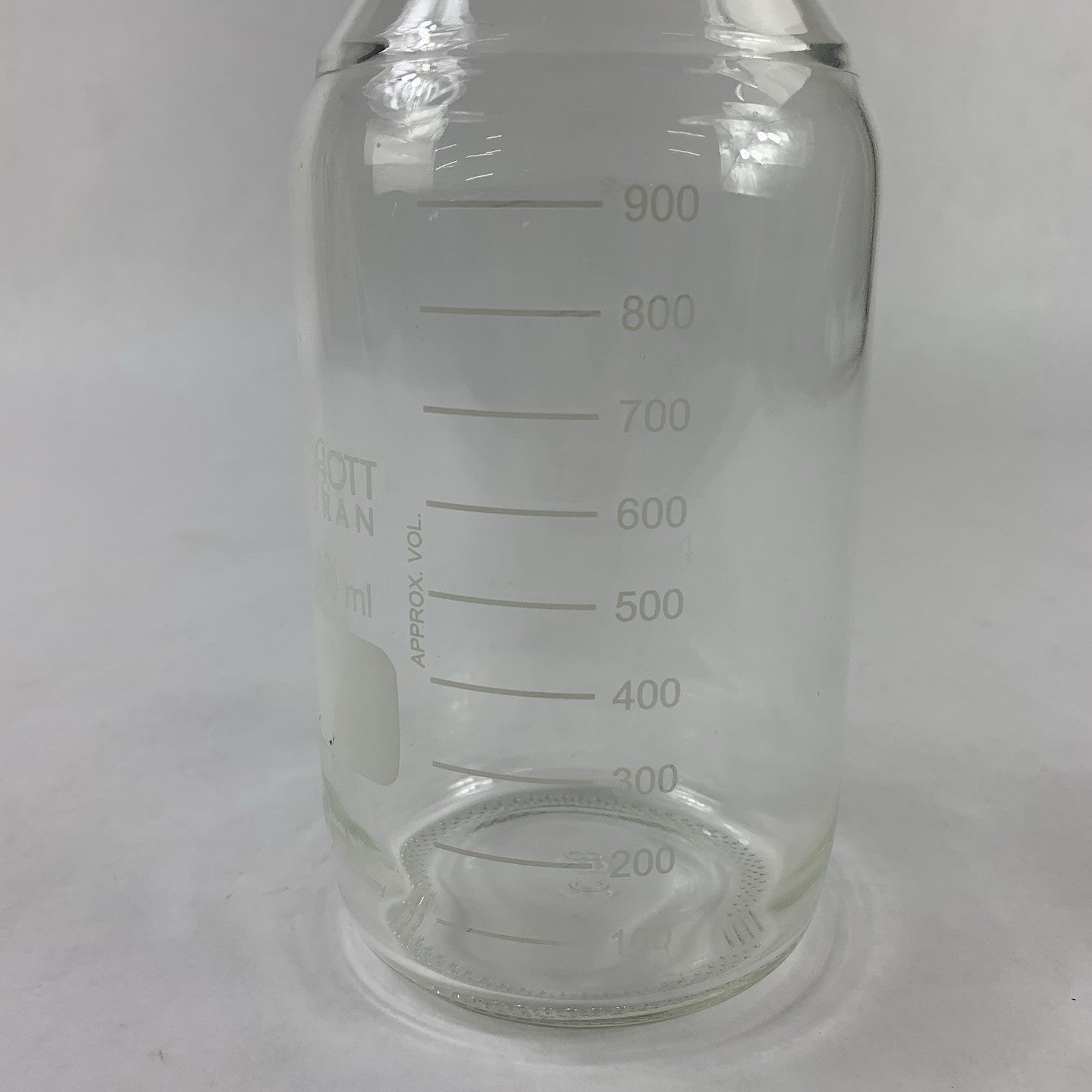 Schott Duran 1000 mL Round Wide Mouth Media Storage Bottle - No Lid5