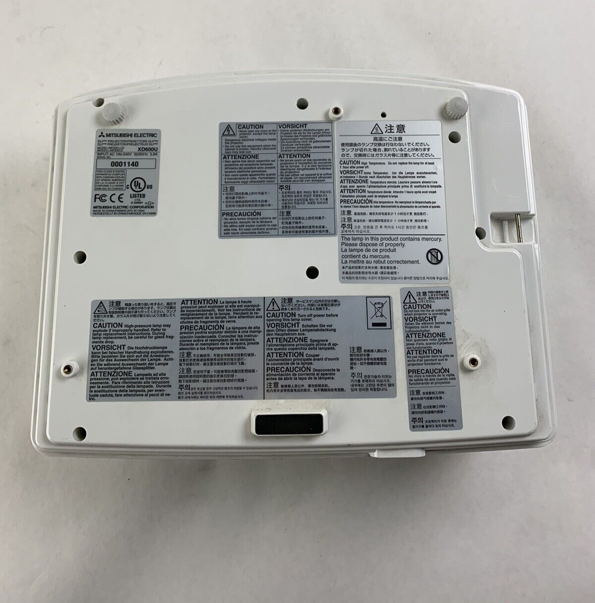 Mitsubishi XD600U Projector