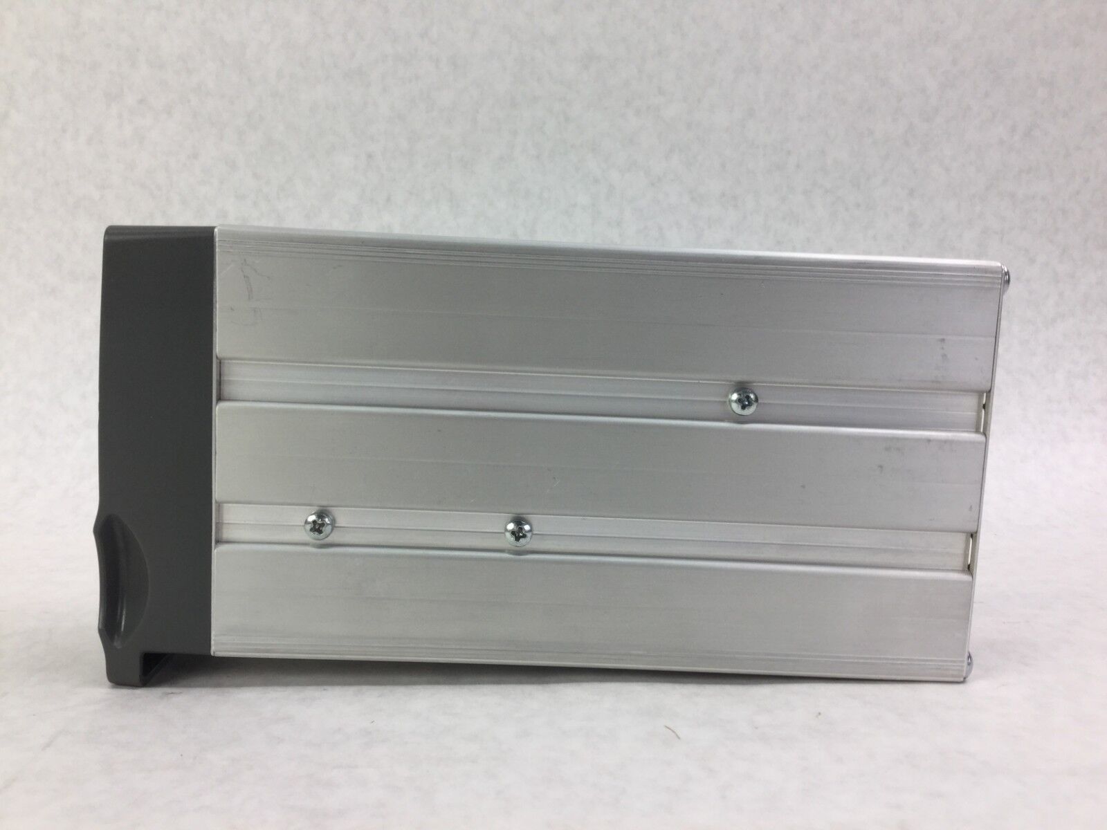 EATON Powerware  APU48  110/240V  10/5A  50/60Hz  Untested