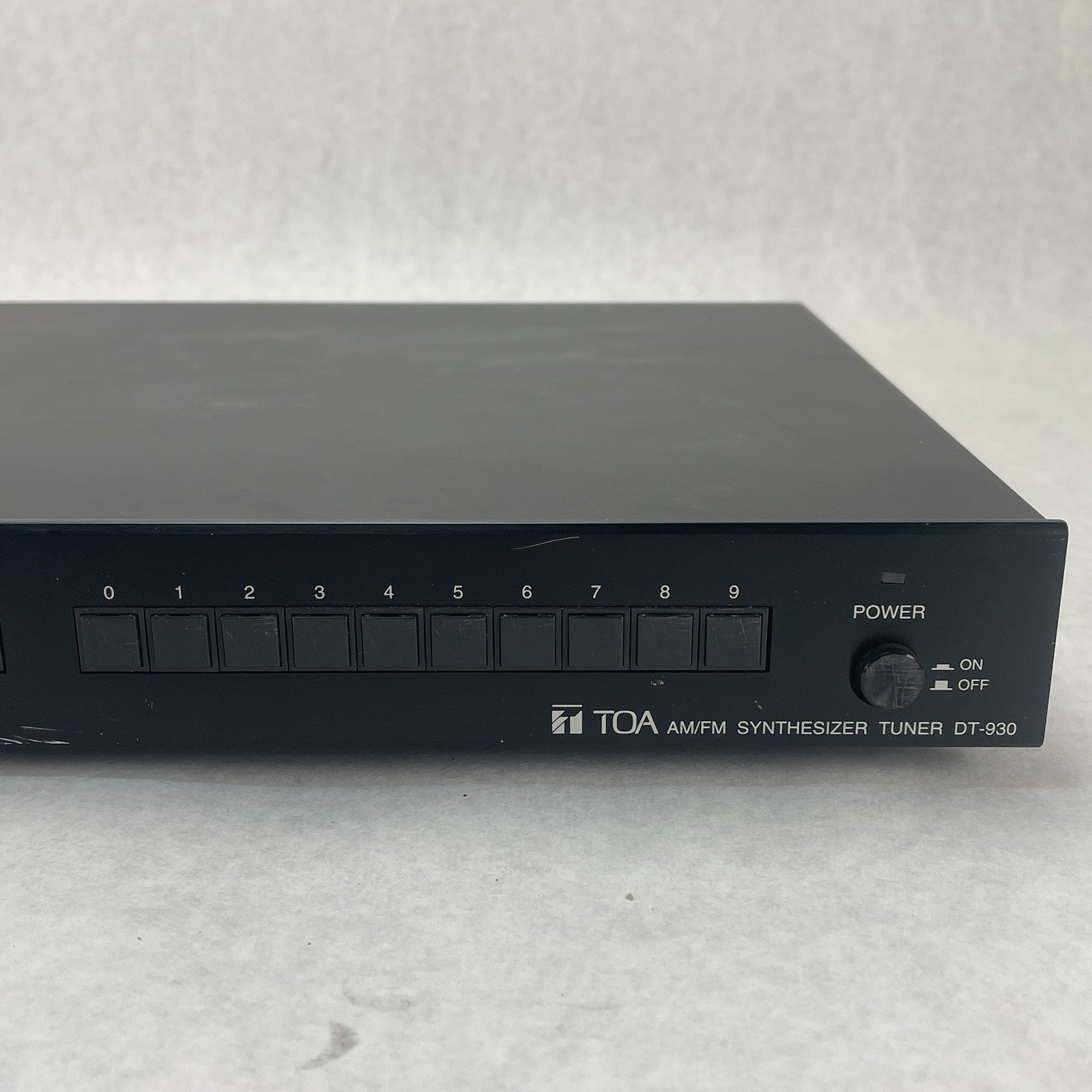 TOA DT-930 AM/FM Synthesizer Tuner No Power Cord3