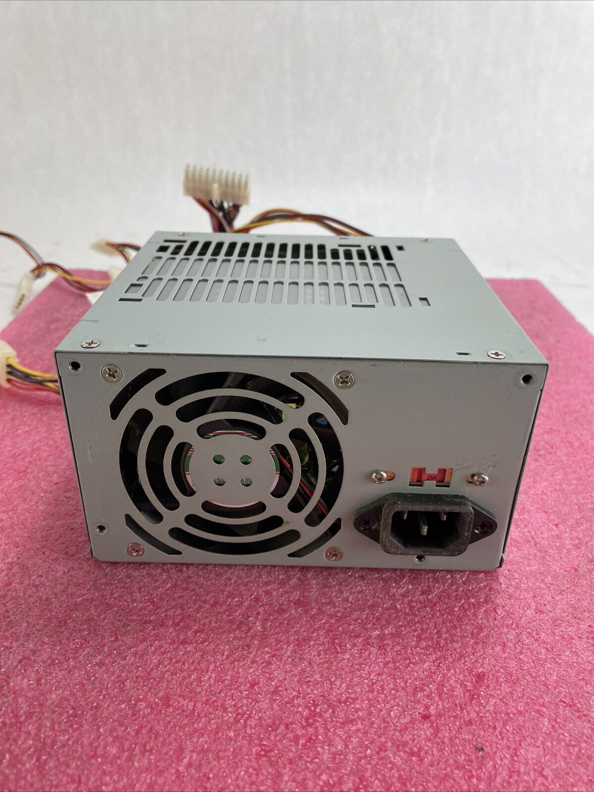 Enlight Corp EN-8254942 HPC-250-101 REV C 250W Power Supply