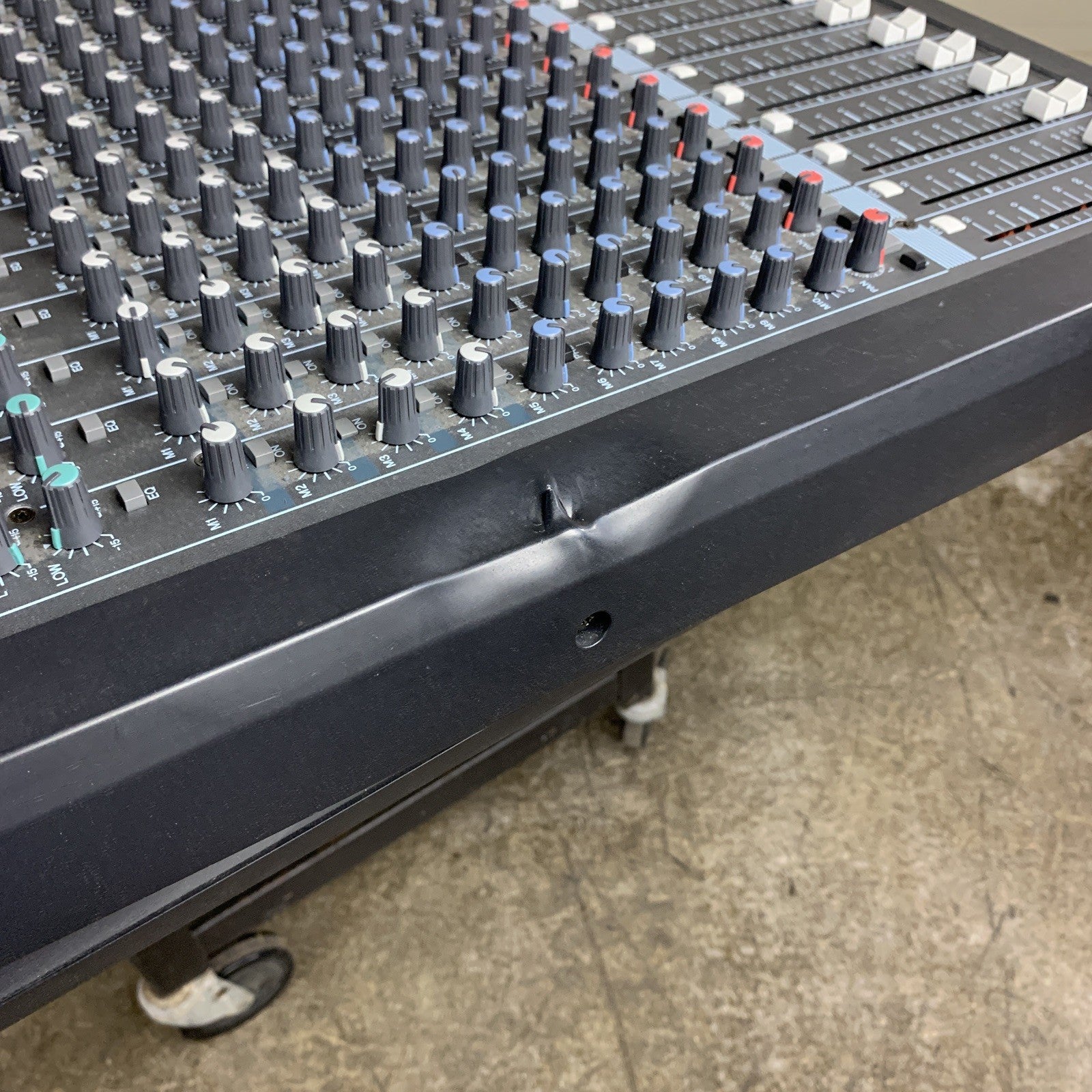 Yamaha Mixing Console MC24/12 XZ01 Tested w/ 2 Bad Lanes Parts and Repair