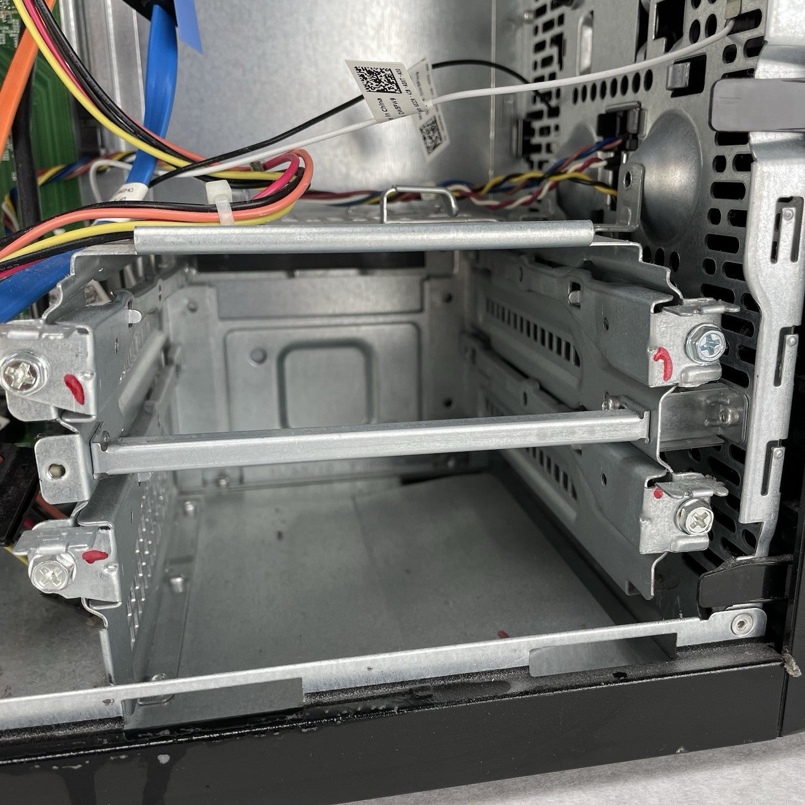 Dell Inspiron 3847 MT Intel Core i3-4130 3.4 GHz 8 GB ram No HDD/No OS