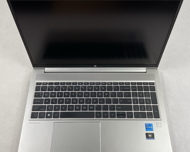 HP ProBook 450 G8 15.6" i5-1135G7 2.40 GHz 8 GB RAM No SSD/OS/AC - Worn