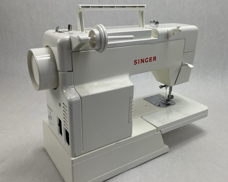 Singer 2517C Sewing Machine w/Accessories Tested