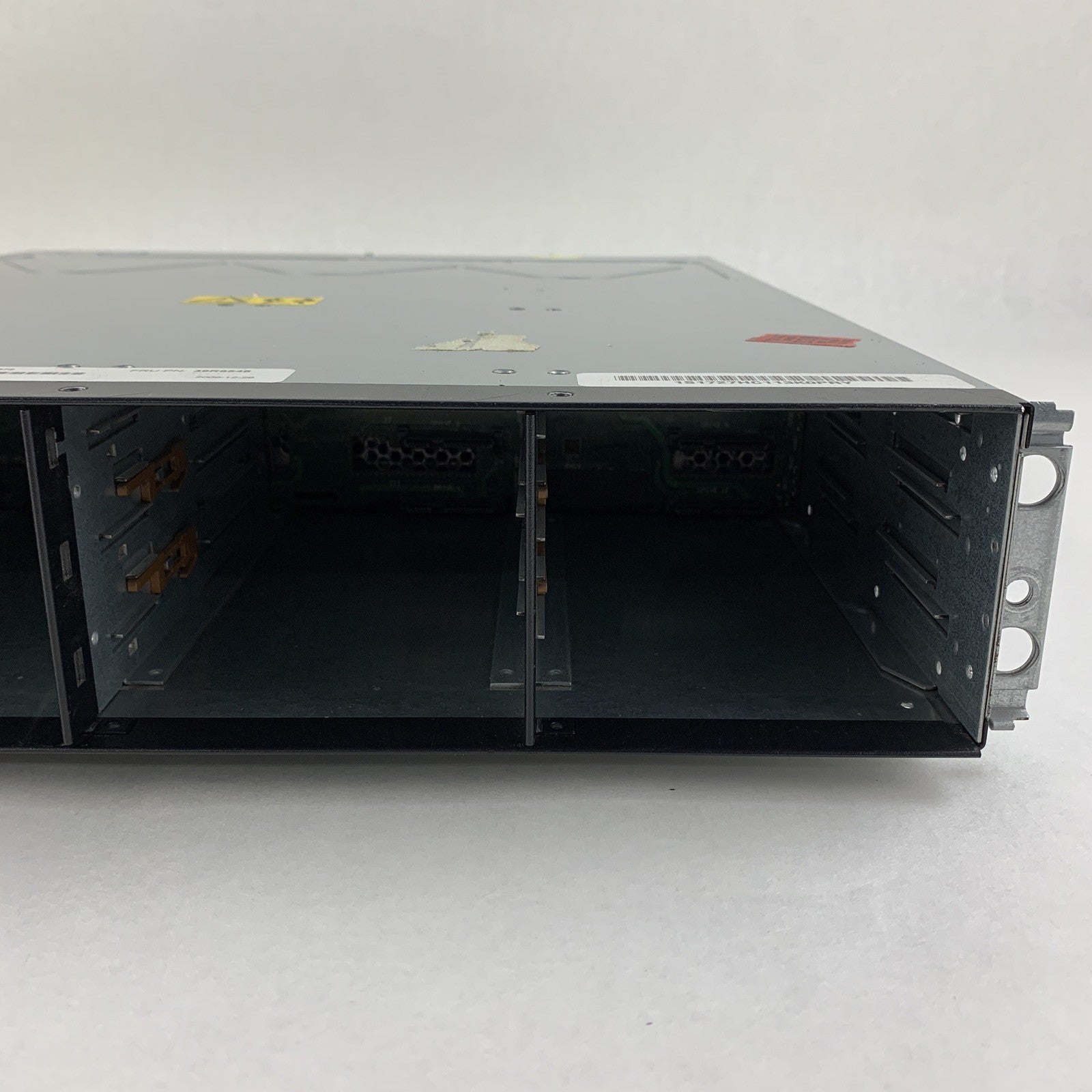 IBM 1727-HC1 EXP3000 13N1972 Enclosure Barebones Chassis Dual PSU No HDDs
