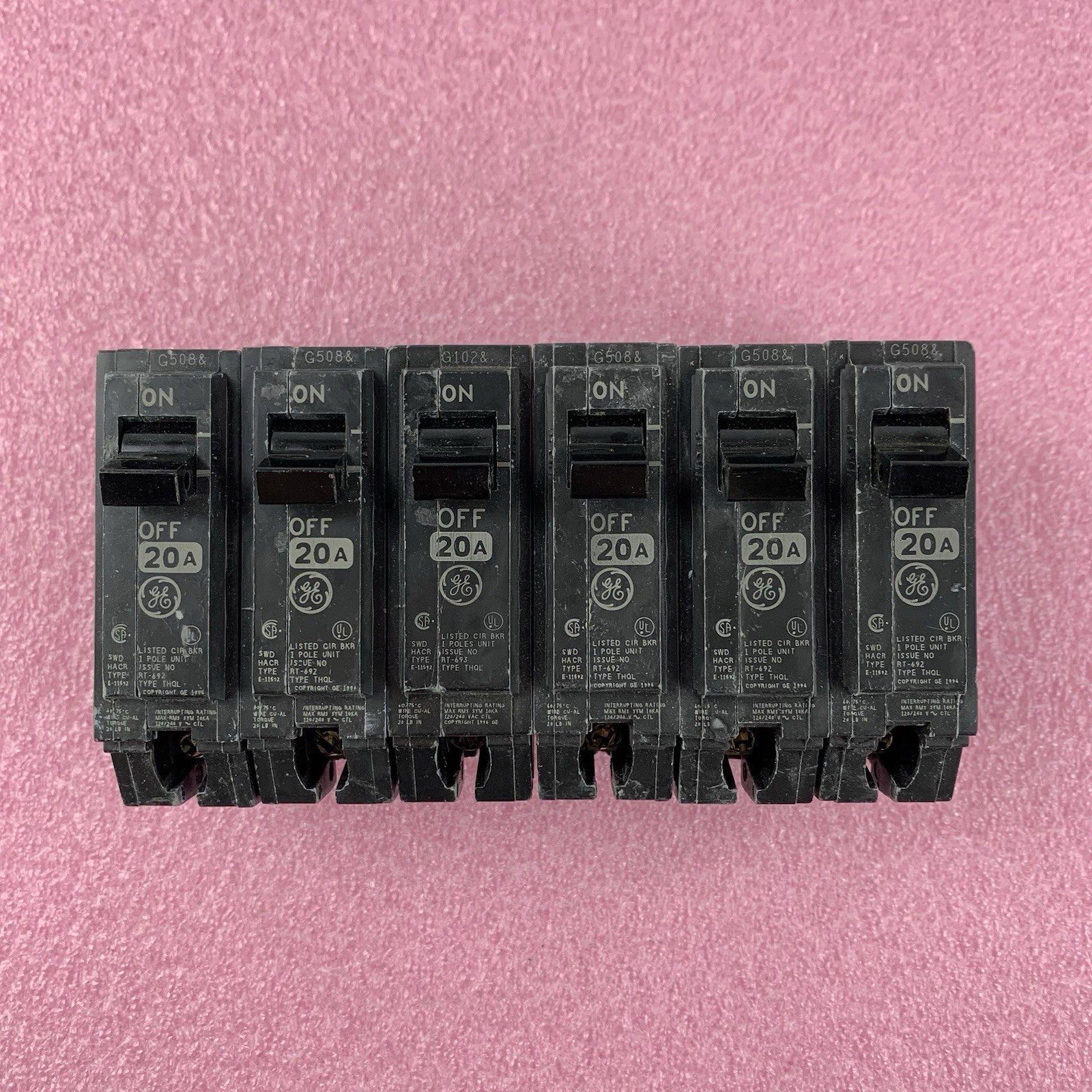 GE RT-692 THQB120 Circuit Breaker 1 Pole 20 Amp Untested Lot of 6x1