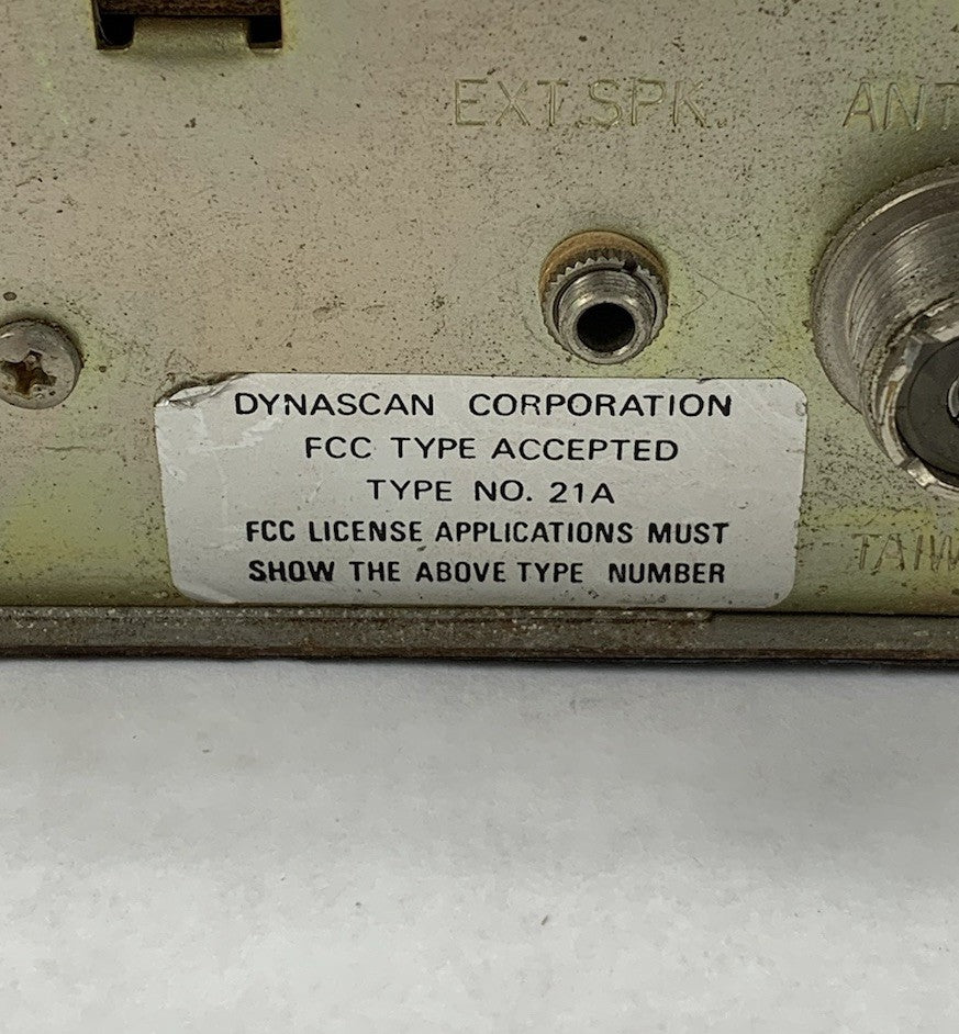 Dynascan Cobra 21 23-Channel AM CB Transceiver w/ Microphone