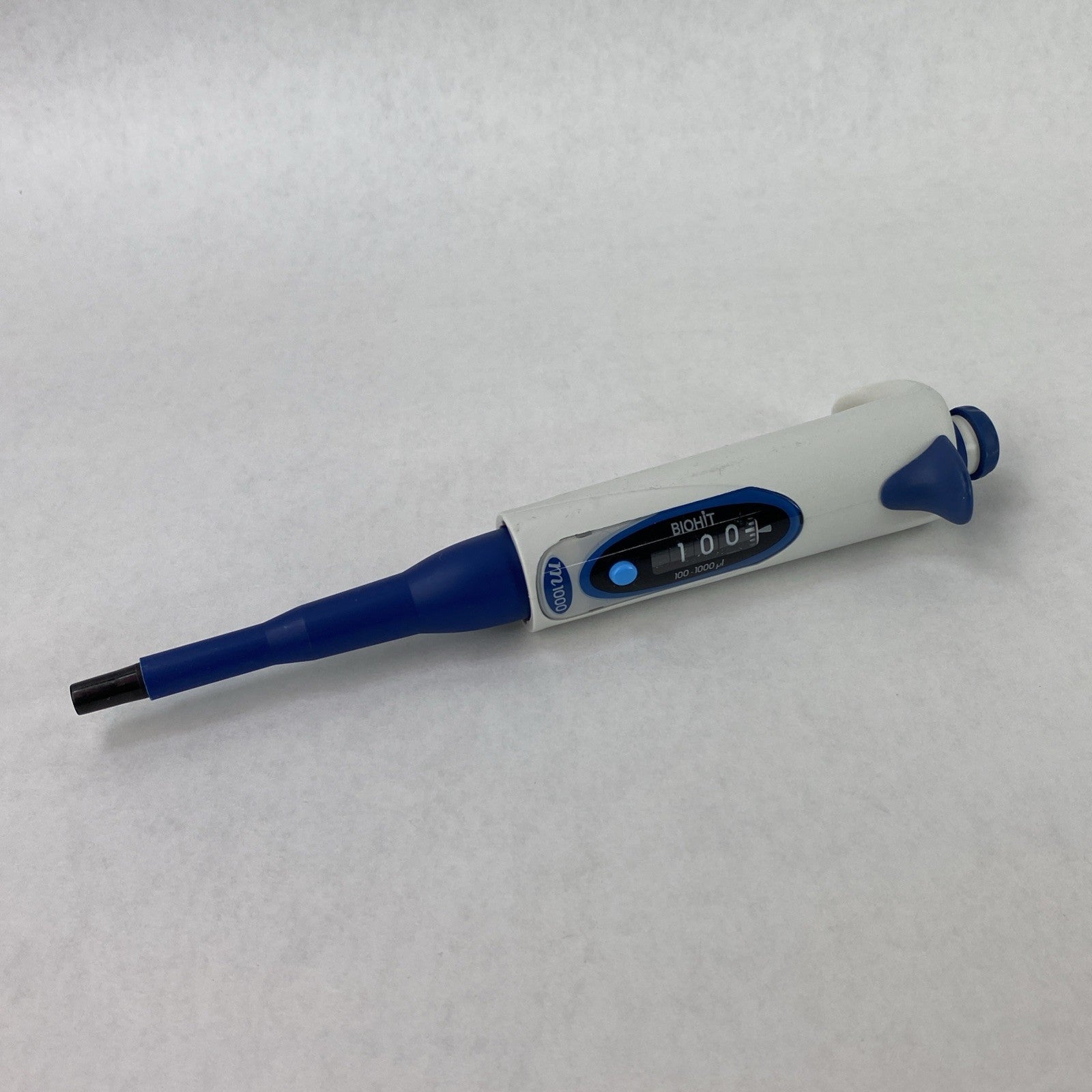 Biohit m1000 100-1000 µL Single Channel Handheld Manual Pipette0