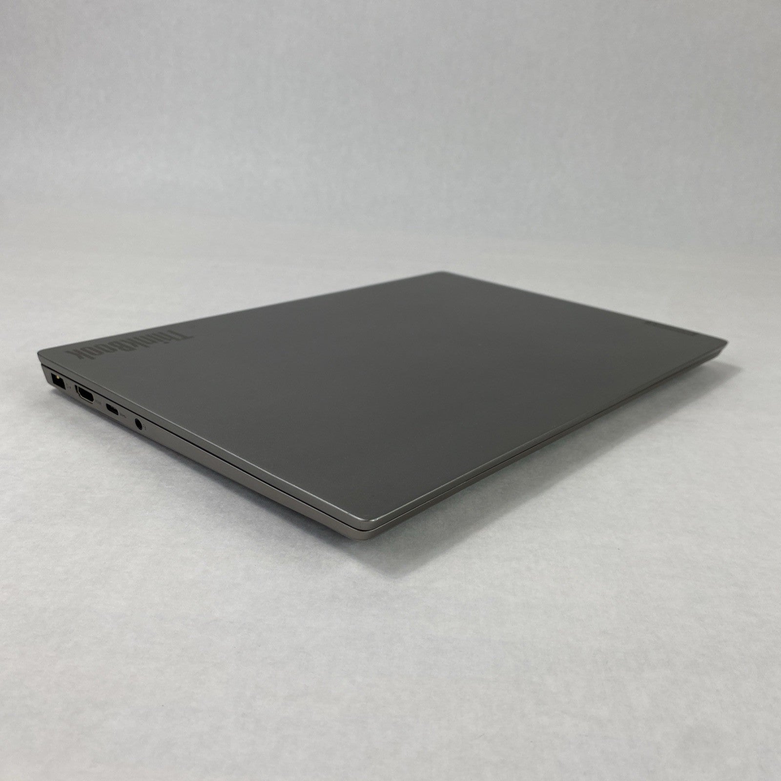 Lenovo ThinkBook 13s-IWL i7-8565U 1.8GHz 8GB RAM 13.3" No Battery No HDD No OS