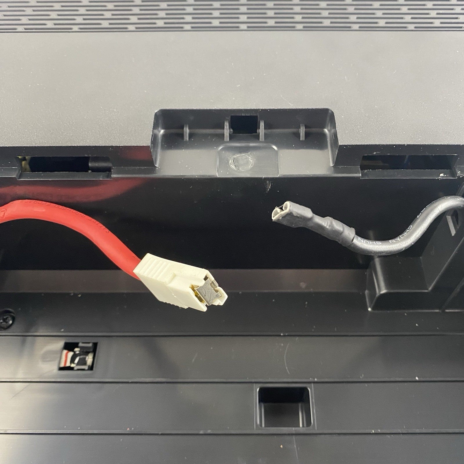 APC BR1500MS Back-UPS Pro 1500S No Batteries Tested8