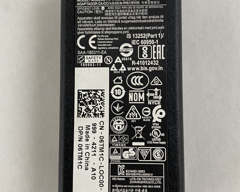Lot of 6 Dell LA65NS2-01 DP/N: 06TM1C 65W 195V 3.34A 7.4mm Tip AC Adapter