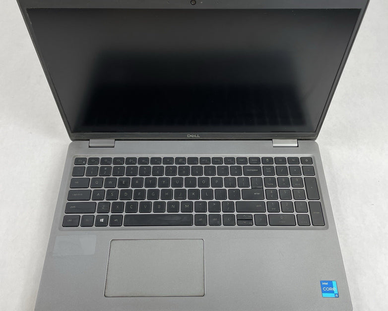 Dell Latitude 5520 15.6" i5-1135G7 1.40 GHz 8 GB RAM No SSD/OS/AC - Bad Paint