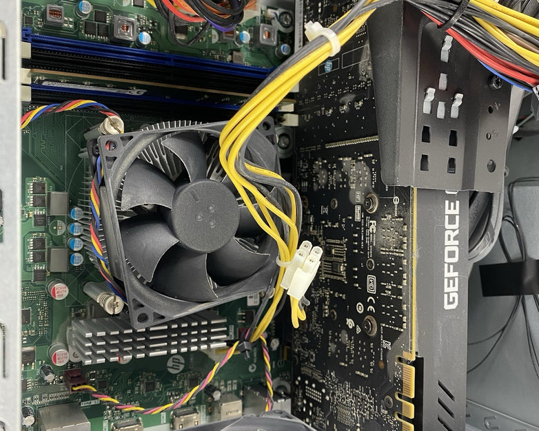 HP Omen 870-244 MT Intel Core i7-7700 3.6GHz 8GB RAM No HDD No OS