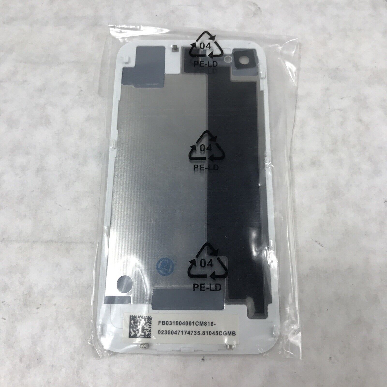 Apple FB031004061CM816 iPhone 4 Glass Back Battery Cover Color White A1332