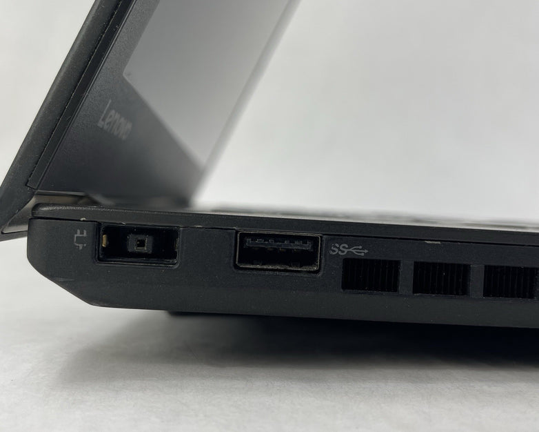 Lenovo ThinkPad T460 14" i5-6300U 2.40 GHz 8 GB RAM No HDD/OS - Bad Bottom