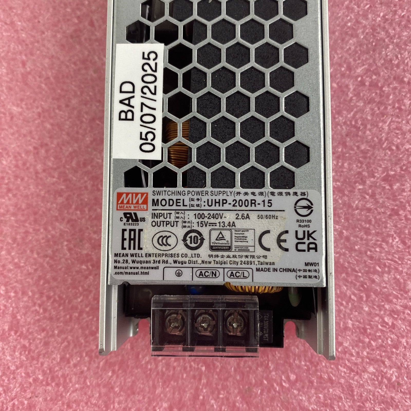 Meanwell UHP-200R-15 Switching Power Supply Untested3