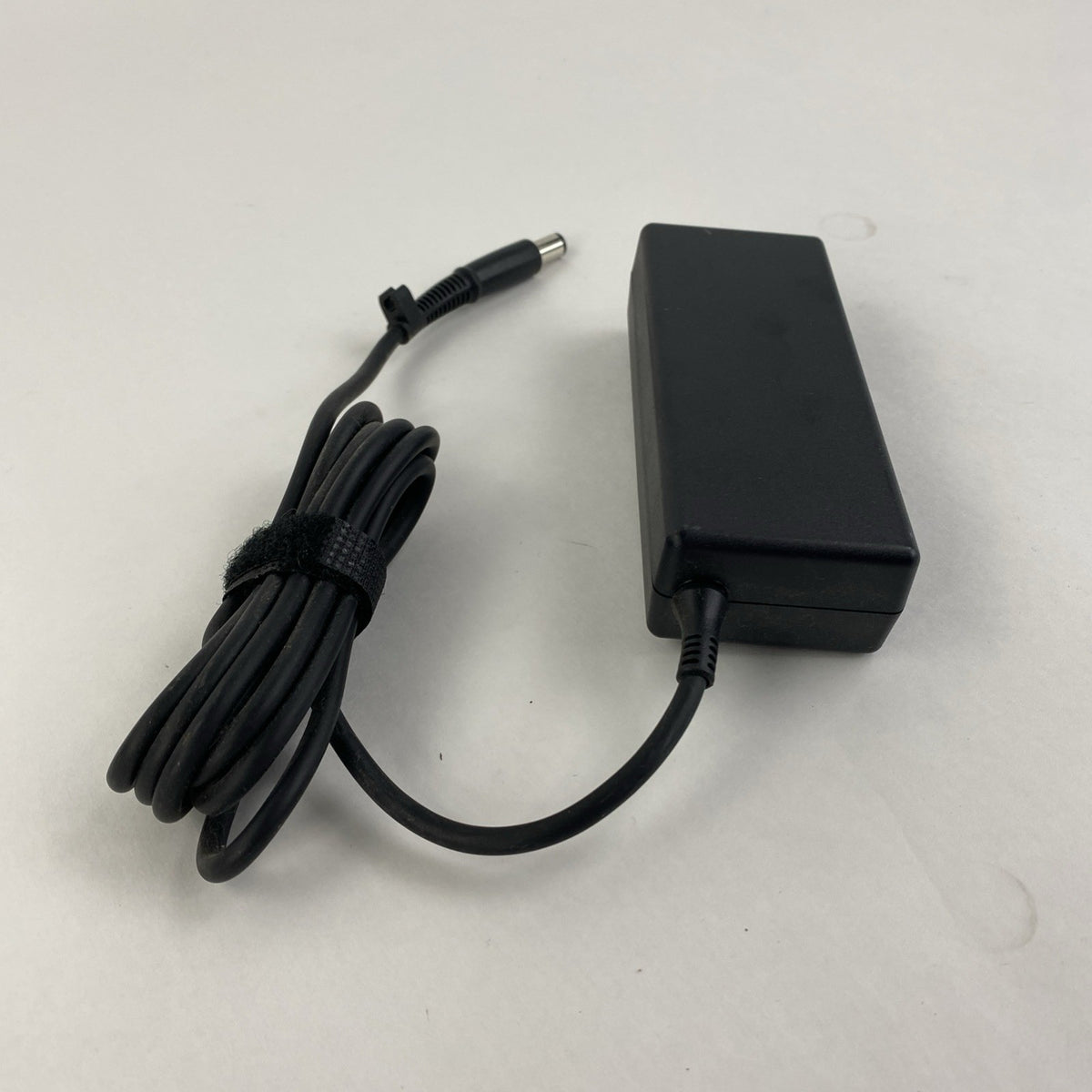 HP TPN-DA18 90W 19.5V 4.62A 7.4mm Barrel AC Adapter - Lot of 6 No Power Cord1
