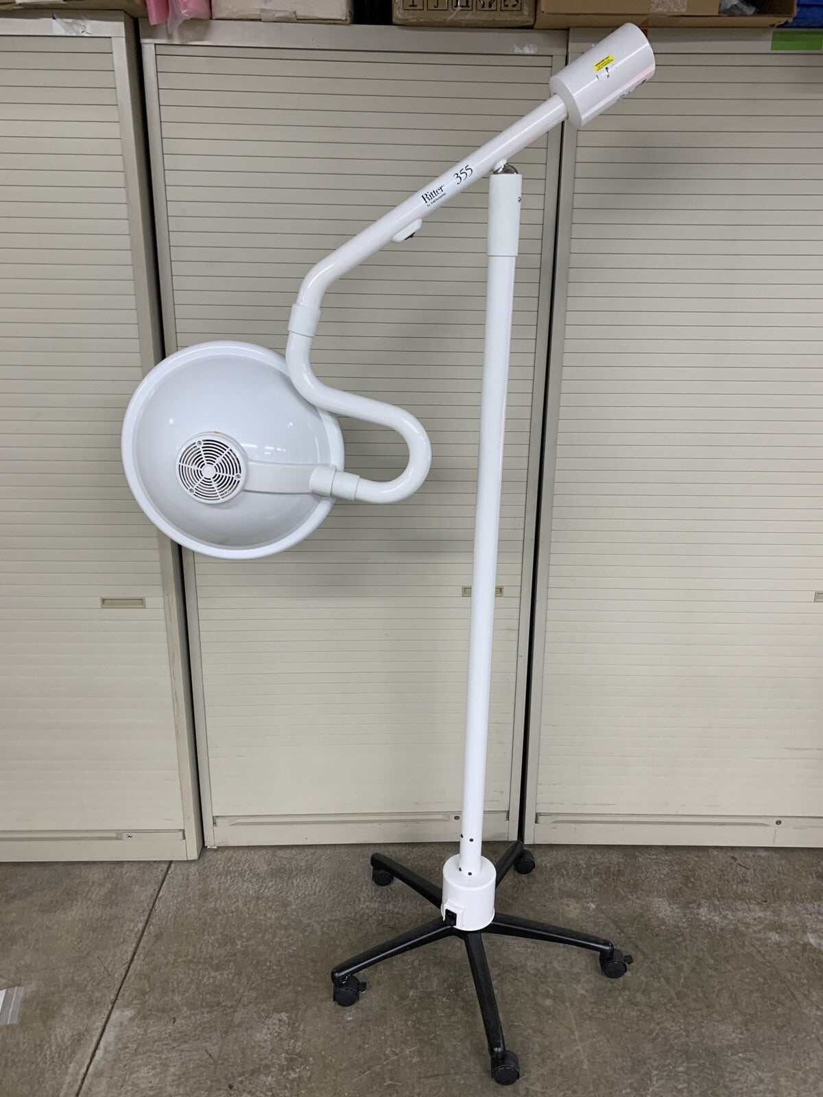Midmark Ritter 355-022 Medical Exam Procedure Light Tested W/ Bulb and Cord