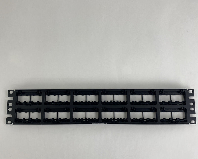 Panduit CPPL48WBLY Patch Panel Mini-Com Rack Mt 48 Port