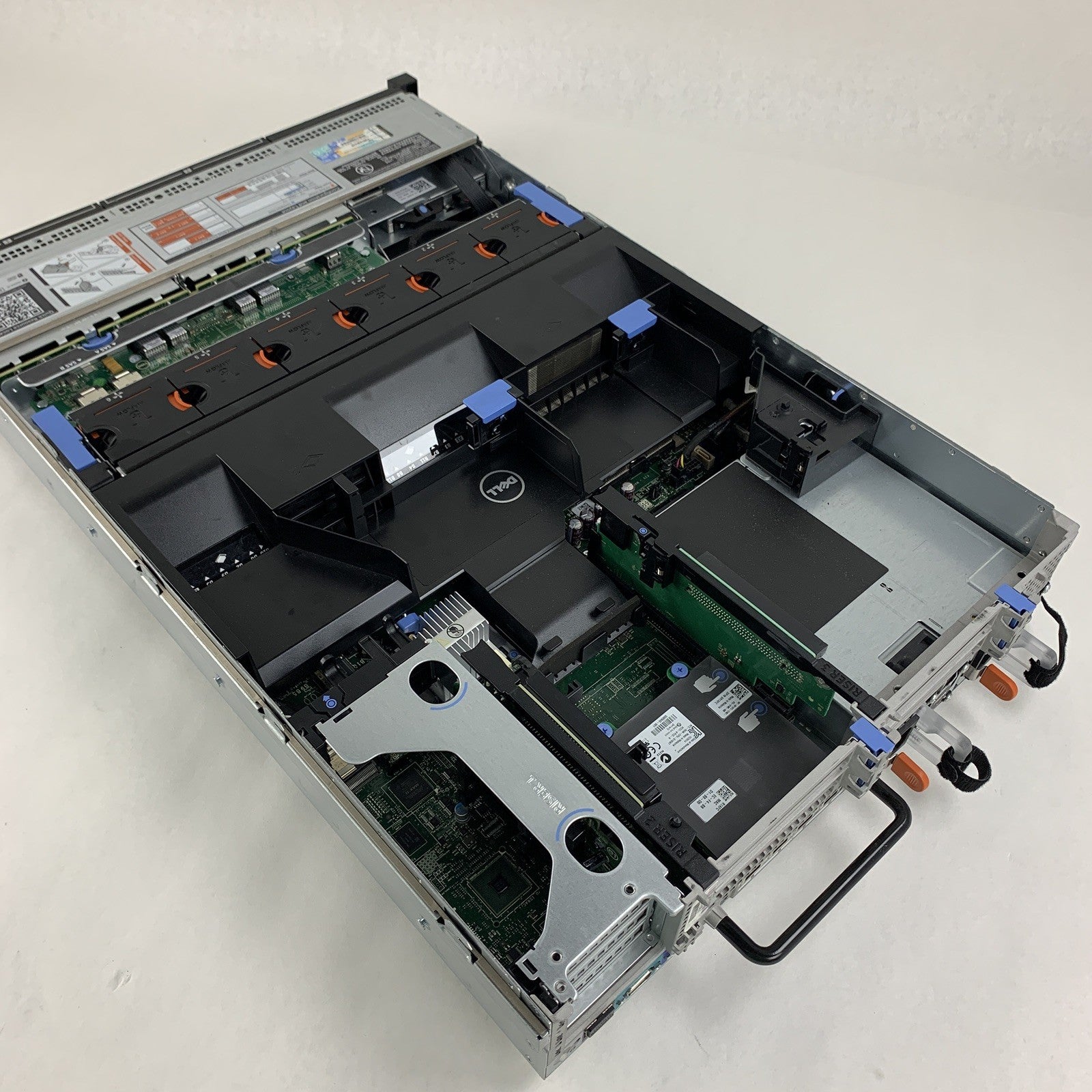 Dell PowerEdge R720 Server 1x Xeon E5-2640 2.5 GHz 32 GB Ram No OS No HDD