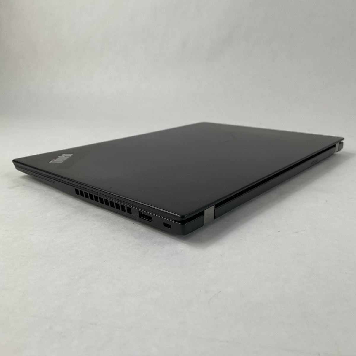 Lenovo ThinkPad T490s 14" i5-8365U 1.60 GHz 8 GB RAM No SSD/OS/AC8