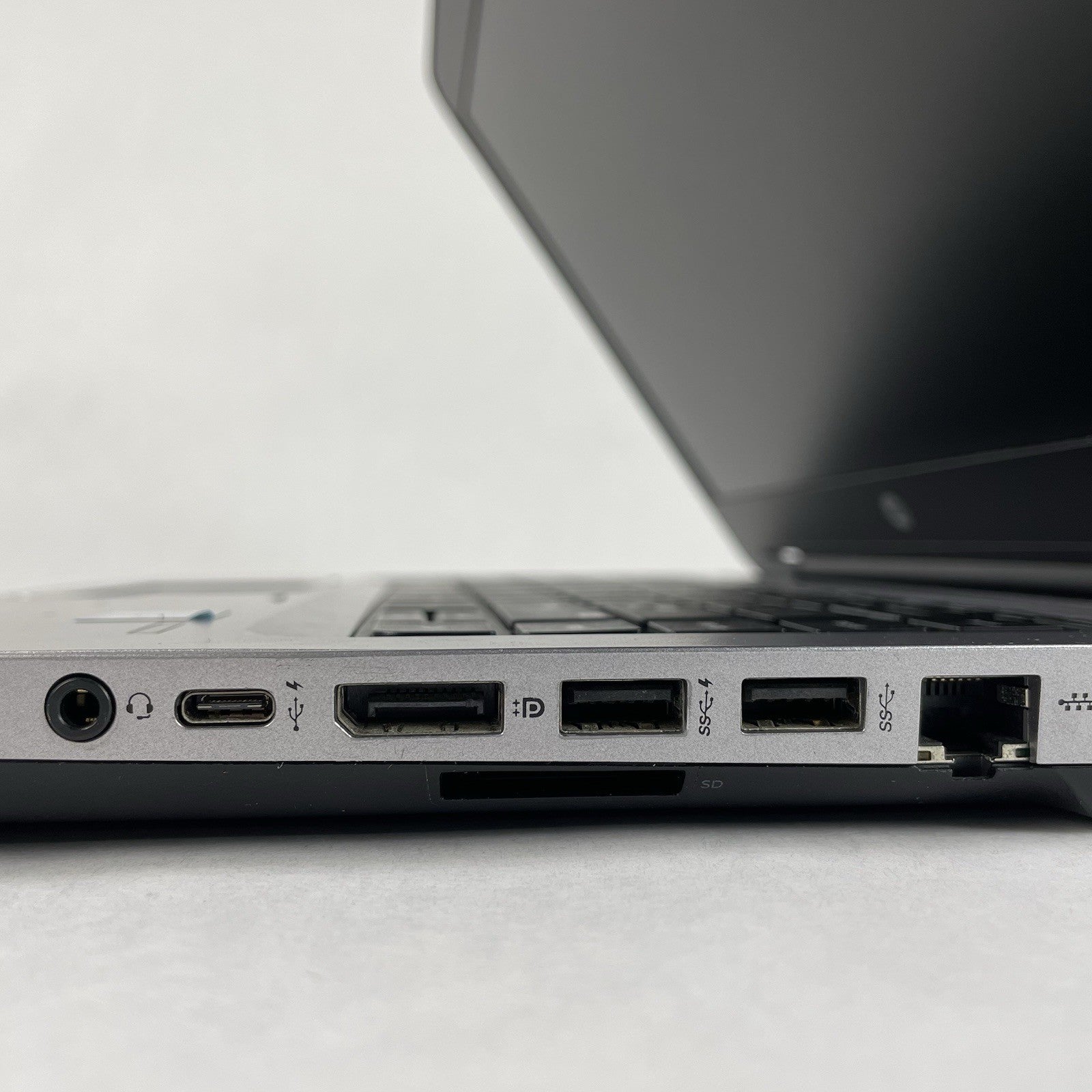 HP ProBook 640 G2 14" i5-6200U 2.30 GHz 8 GB RAM No SSD/OS/AC6