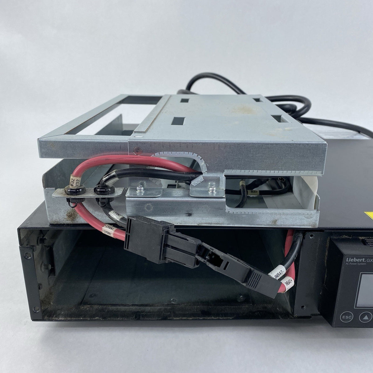 Vertiv Liebert GXT4-1500RT120 Battery Backups Tested - No Batt Ears Card13