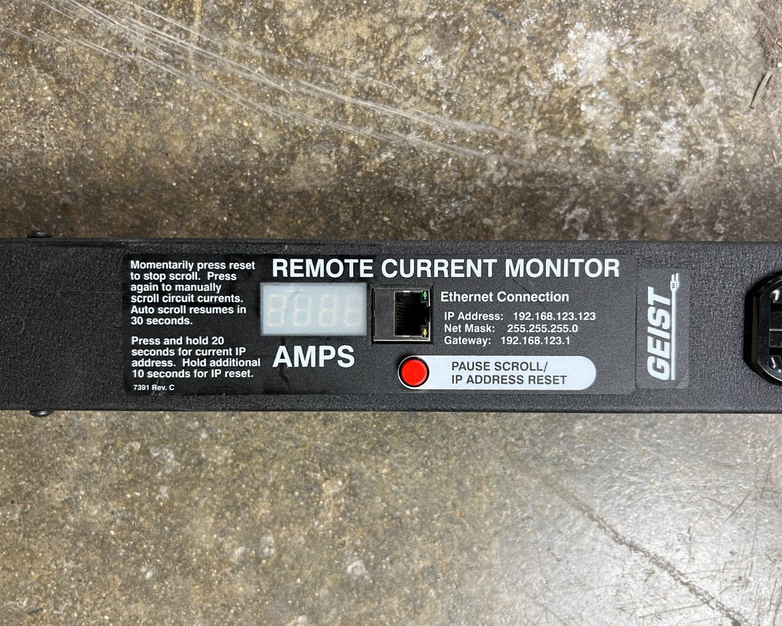 Geist XPBM240-103D20TL5 Smart PDU NEMA 5-20R Plug 30A 120V 24 Outlets