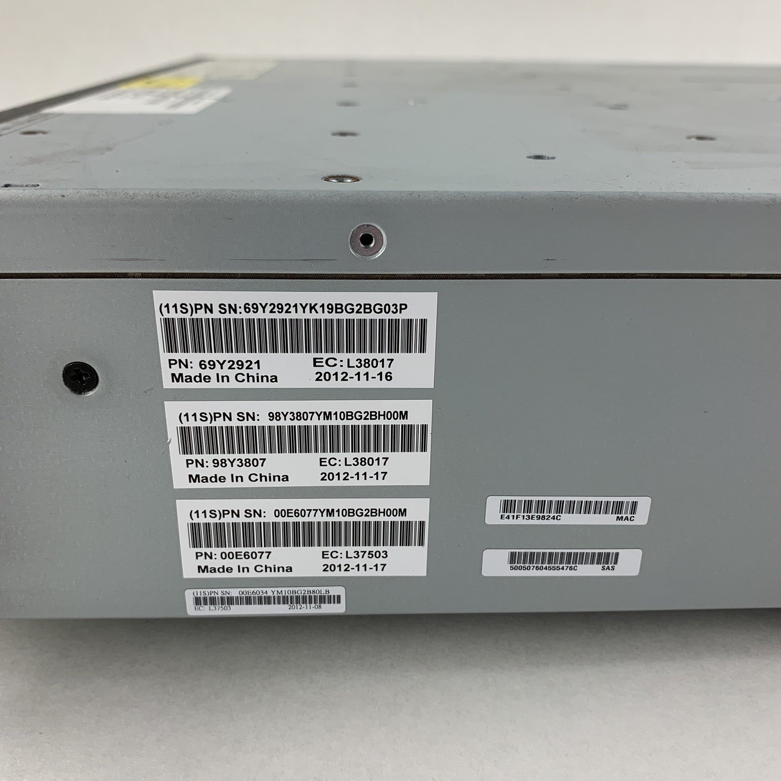 IBM 1747-HC2 69Y2921 170-6070-01 System Storage Enclosure Chassis 2x Power Supp