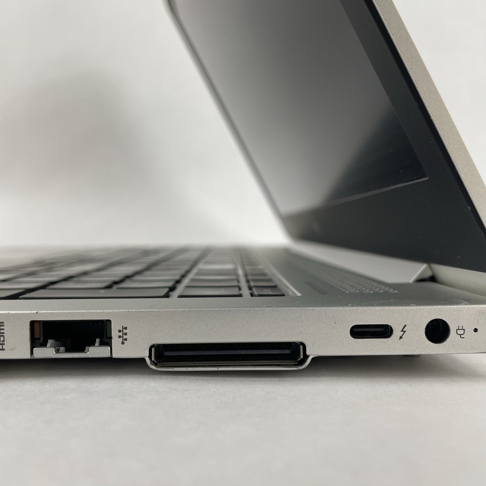 HP EliteBook 850 G6 15.6" i5-8365U 1.60 GHz 8 GB RAM No SSD/OS/AC - Hinge6