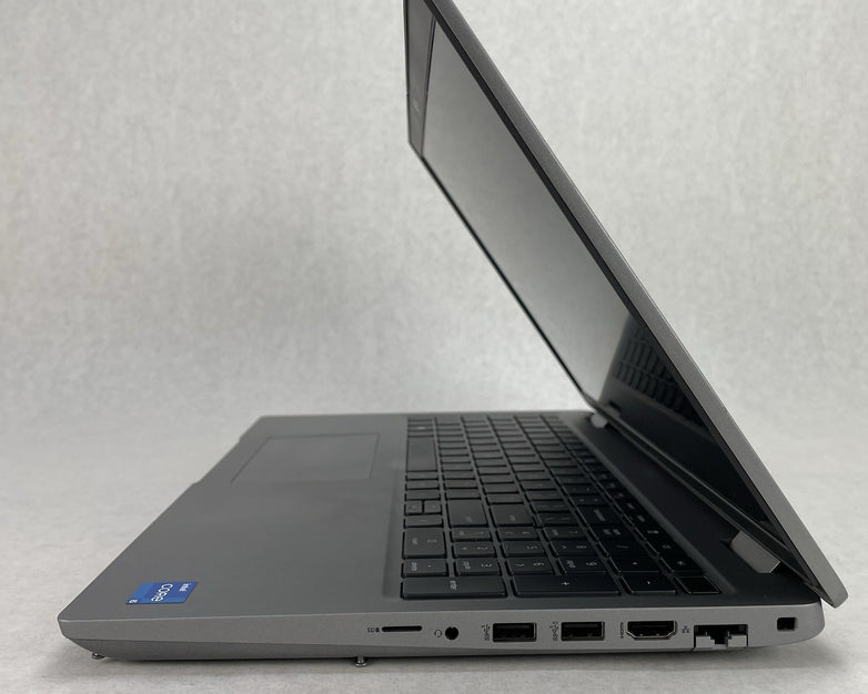 Dell Precision 3571 15.6" i5-12500H 3.76 GHz 16 GB RAM No SSD/OS/AC