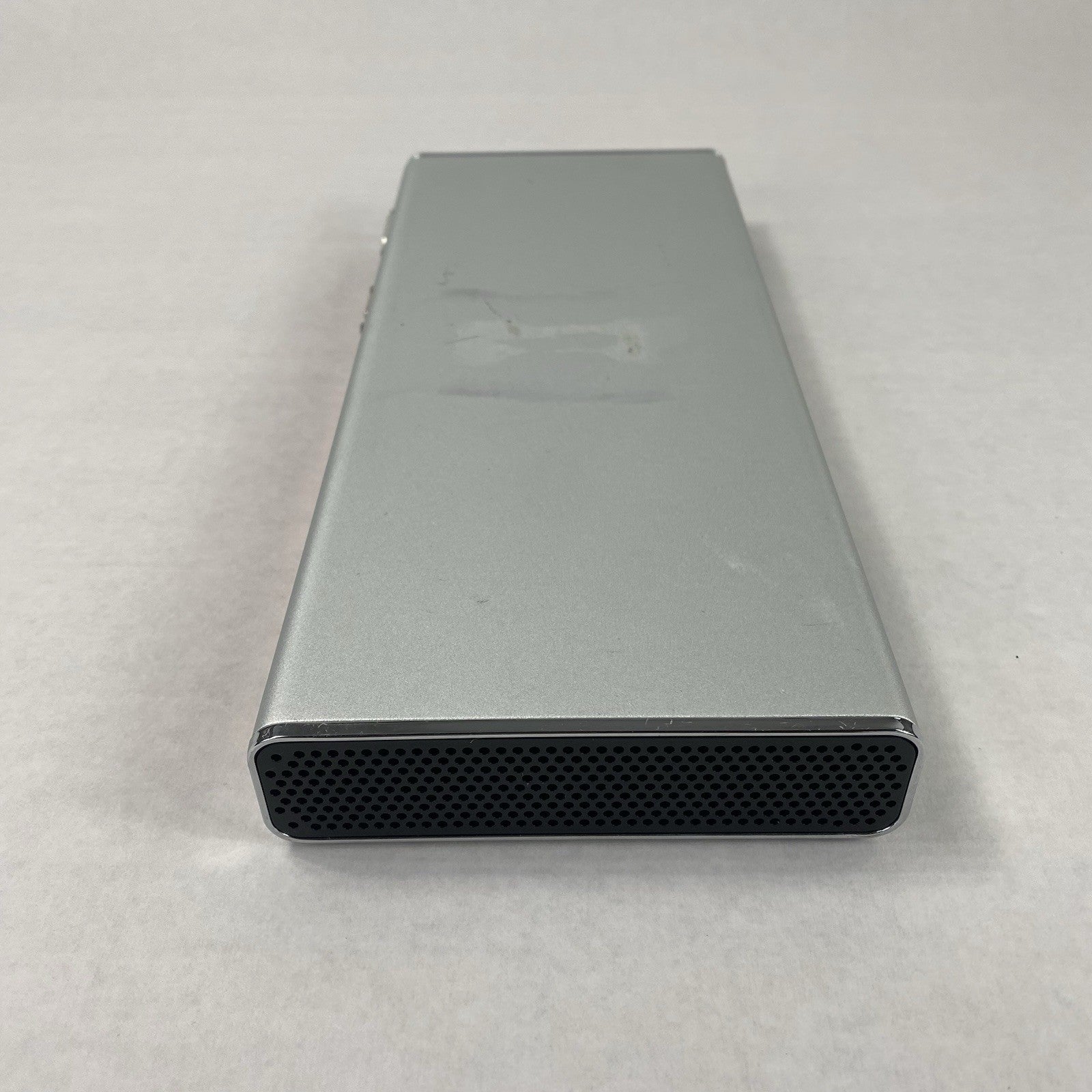 Polycom RealPresence Group 500 P001 2201-61078-001 Video Conference Equipment