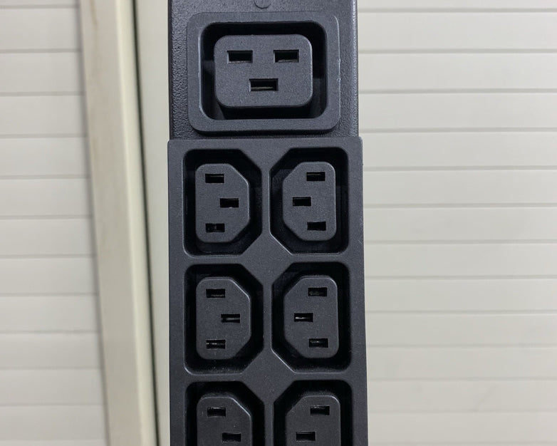 APC AP8841 Metered Rack PDU 6 Foot - Tested, Reset, and Working