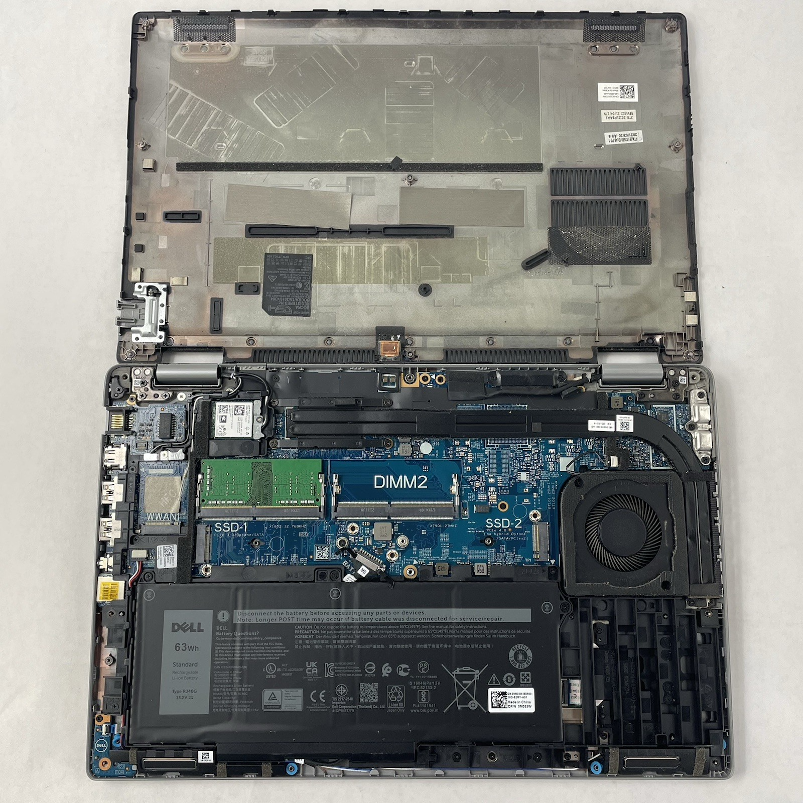 Dell Latitude 5520 15.6" i5-1135G7 2.40 GHz 8 GB RAM No SSD/OS/AC - Bad C-Port16
